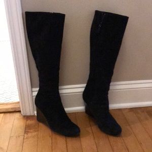 Cole haan Nike air size 9 black suede tall boots